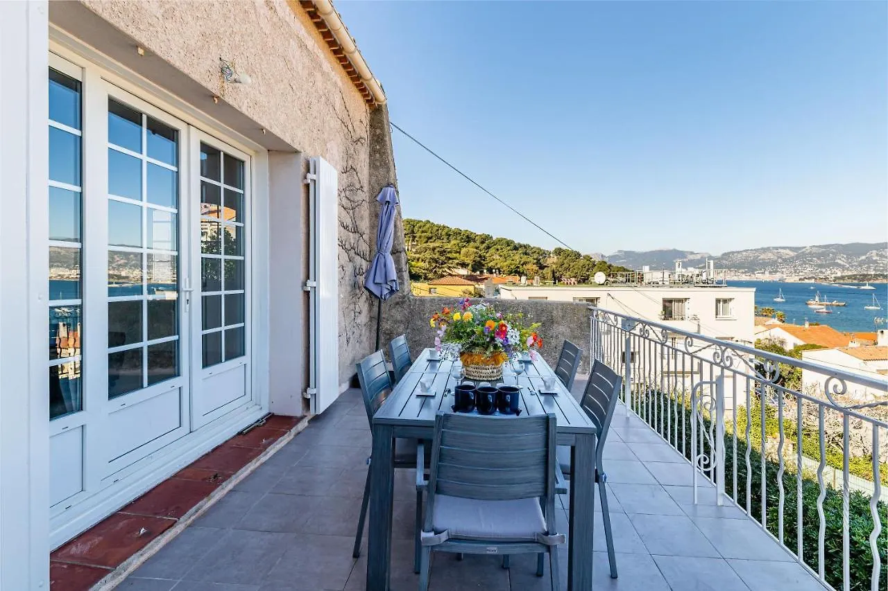 Superbe Appartement 2 Chambres En Haut De Villa Saint-Mandrier-sur-Mer Apartment