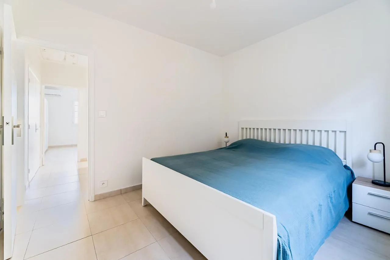 Apartment Superbe Appartement 2 Chambres En Haut De Villa Saint-Mandrier-sur-Mer France