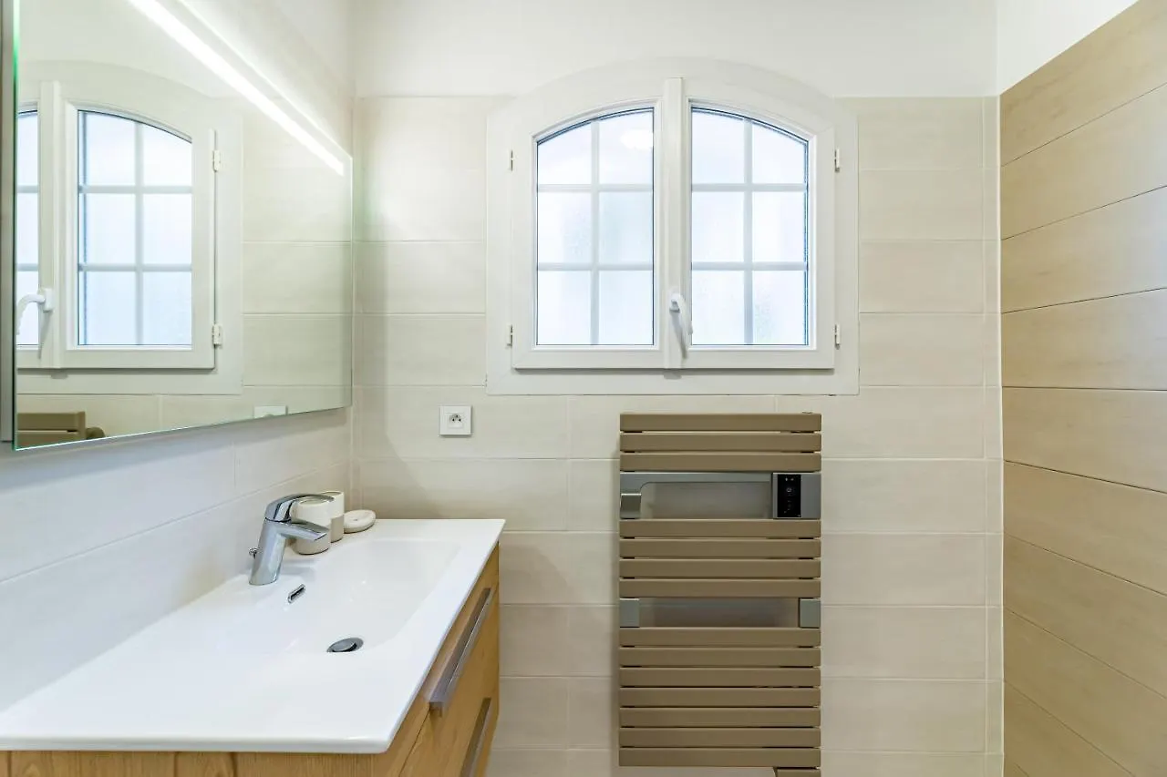 Apartment Superbe Appartement 2 Chambres En Haut De Villa Saint-Mandrier-sur-Mer